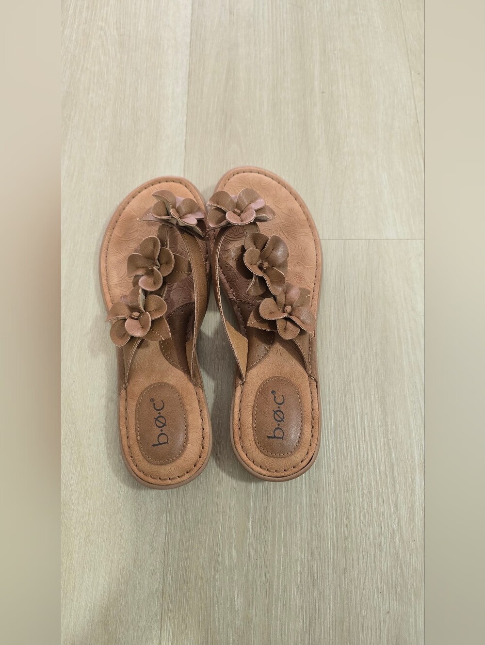b.o.c. Tan Floral Toe-Post Sandals